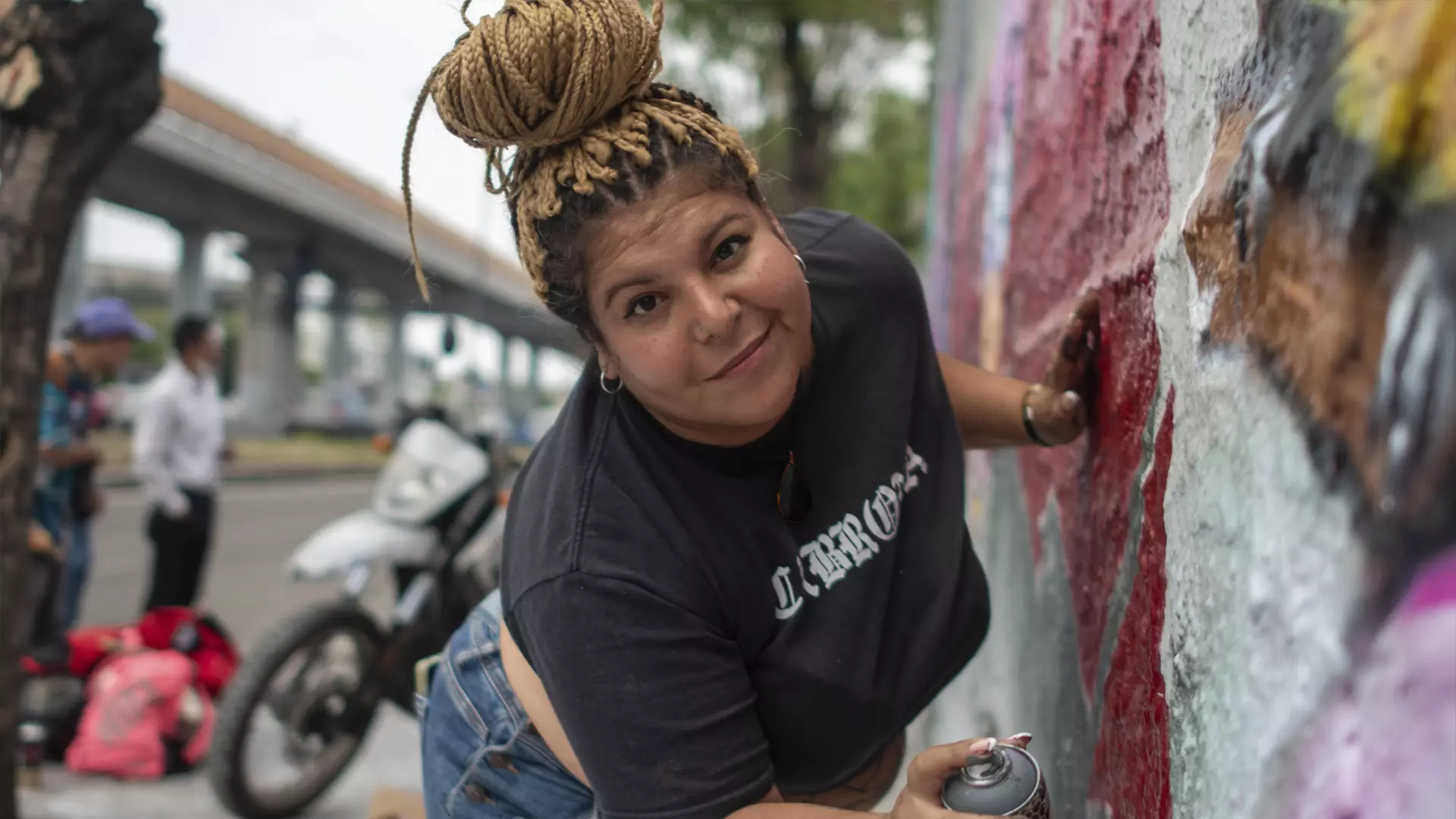 JUNTAS HACEMOS MÁS: REVOLUCIÓN GRAFITERA EN CIUDAD DE MÉXICO